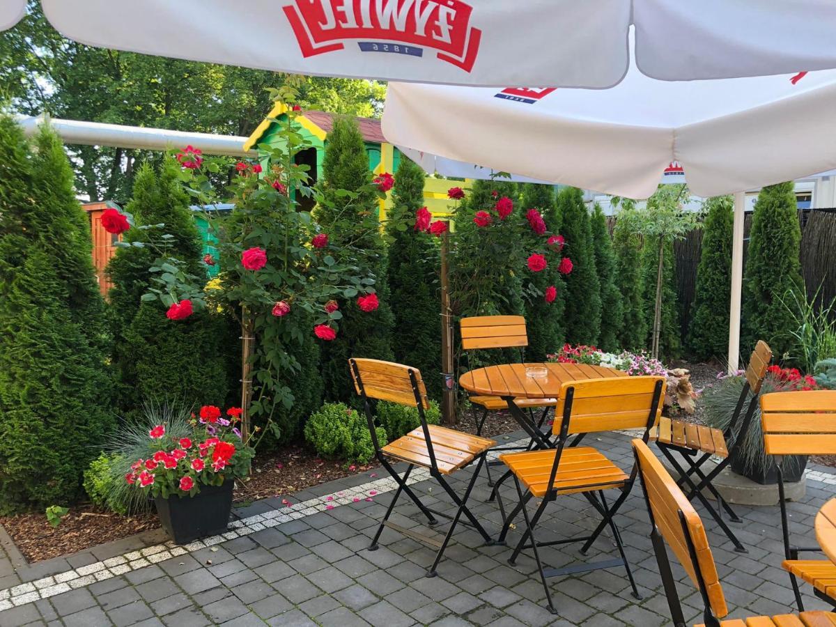 Hotel Dabrowski Oswiecim Exterior photo