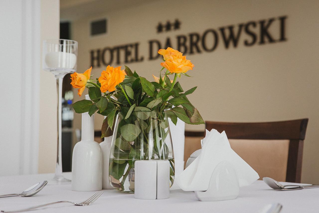 Hotel Dabrowski Oswiecim Exterior photo